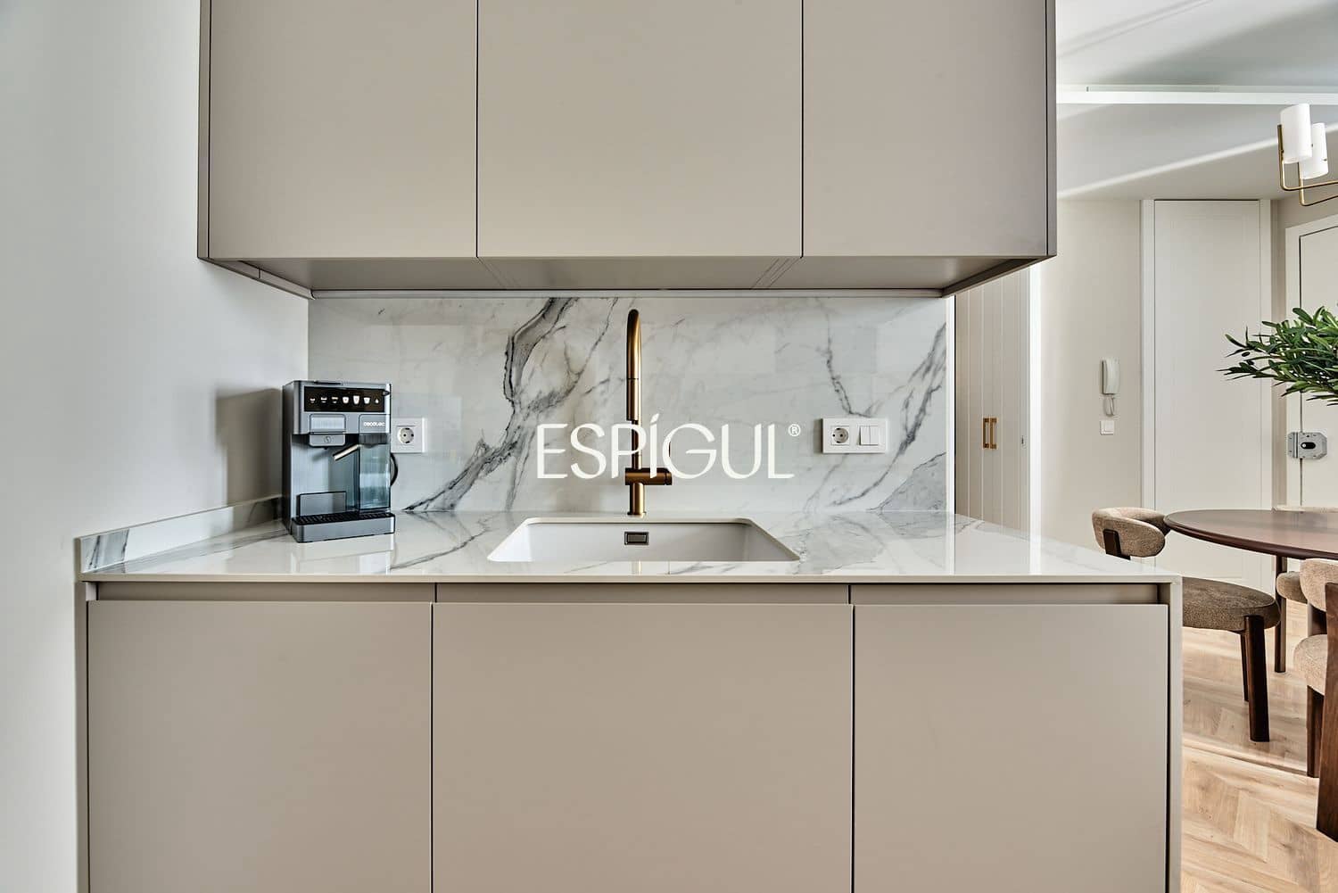 2 makuuhuone Asunto myytävänä paikassa Madrid kaupunki - 829 000 € (Ref: 10016185)