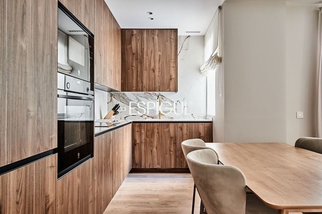 2 bedroom Flat for sale in Goya, Madrid city - € 859,000 (Ref: 10016186)