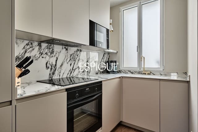2 bedroom Flat for sale in Goya, Madrid city - € 1,229,000 (Ref: 10016189)