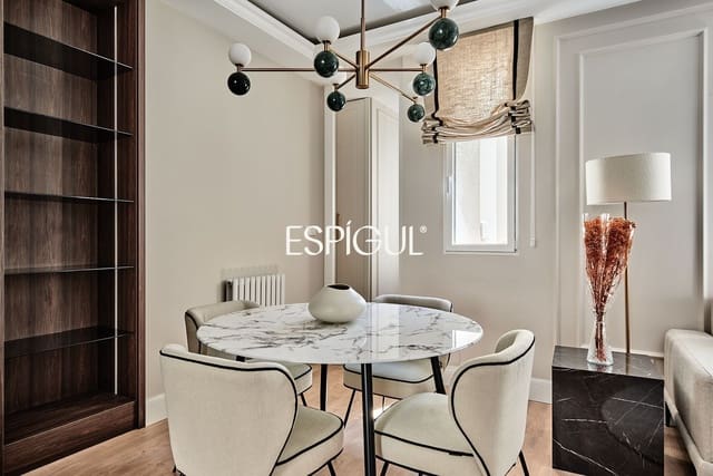 2 bedroom Flat for sale in Goya, Madrid city - € 1,229,000 (Ref: 10016189)