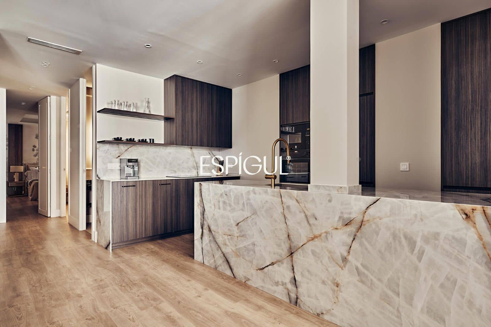 3 slaapkamer Flat te koop in Madrid stad - € 1.789.000 (Ref: 10016192)