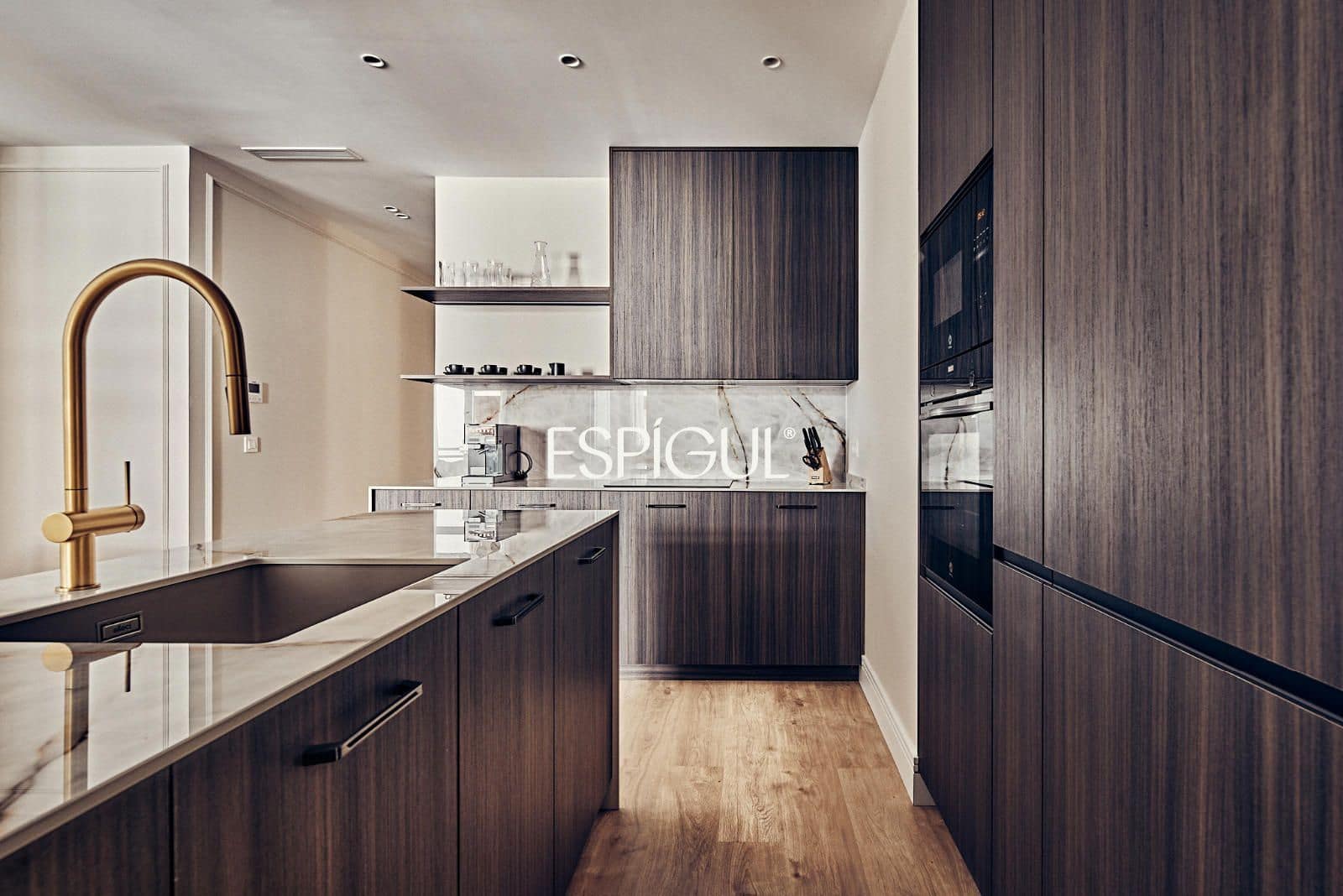 3 slaapkamer Flat te koop in Madrid stad - € 1.789.000 (Ref: 10016192)