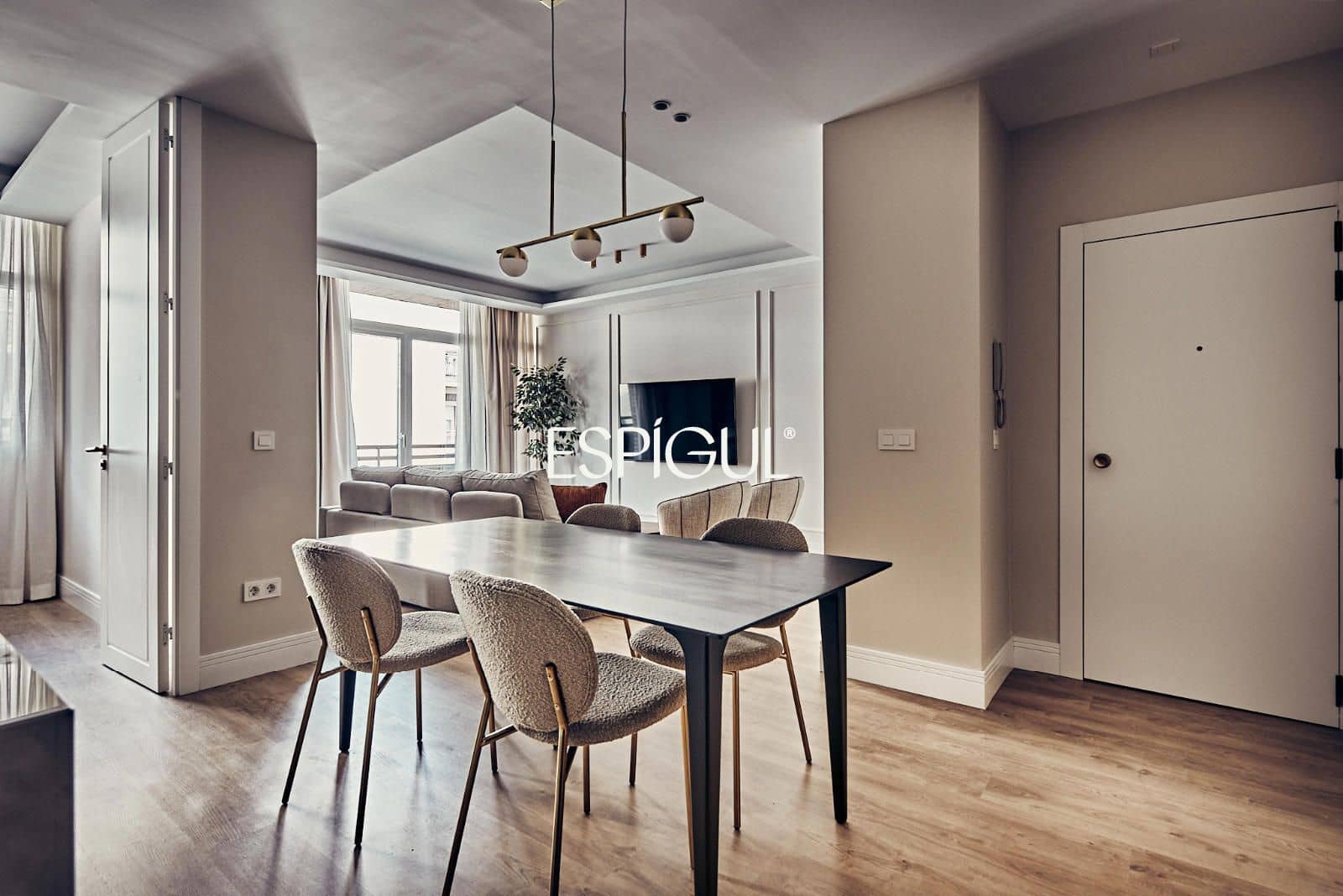 3 slaapkamer Flat te koop in Madrid stad - € 1.789.000 (Ref: 10016192)