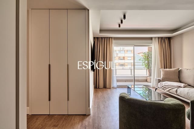 4 slaapkamer Flat te koop in Trafalgar, Madrid stad met garage - € 1.799.000 (Ref: 10016193)