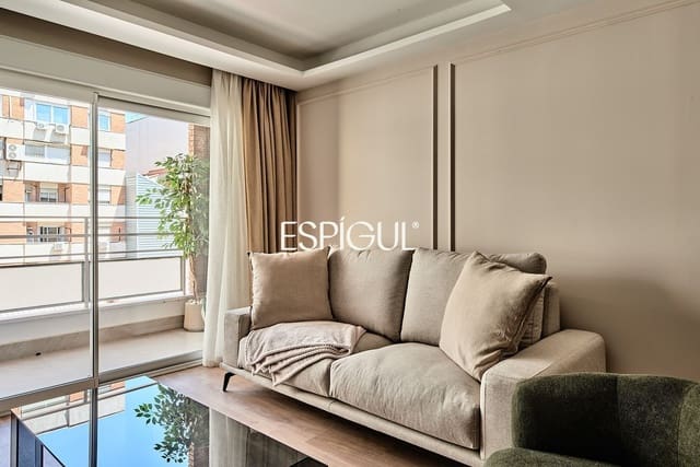 4 slaapkamer Flat te koop in Trafalgar, Madrid stad met garage - € 1.799.000 (Ref: 10016193)