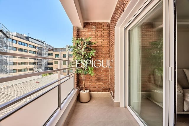 4 slaapkamer Flat te koop in Trafalgar, Madrid stad met garage - € 1.799.000 (Ref: 10016193)