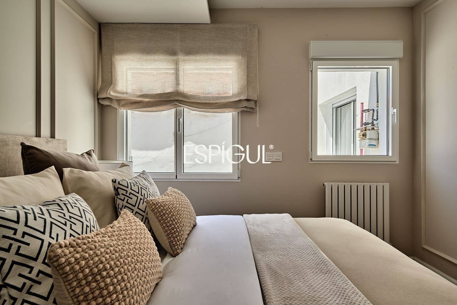 4 bedroom Flat for sale in Madrid city with garage - € 1,799,000 (Ref: 10016193)