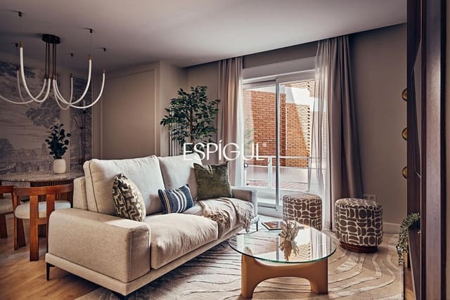 3 soveværelse Lejlighed til salg i Salamanca, Madrid by med garage - € 1.899.000 (Ref: 10016194)