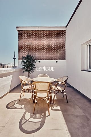 3 sovrum Takvåning till salu i Niño Jesús, Madrid stad - 1 899 000 € (Ref: 10016195)