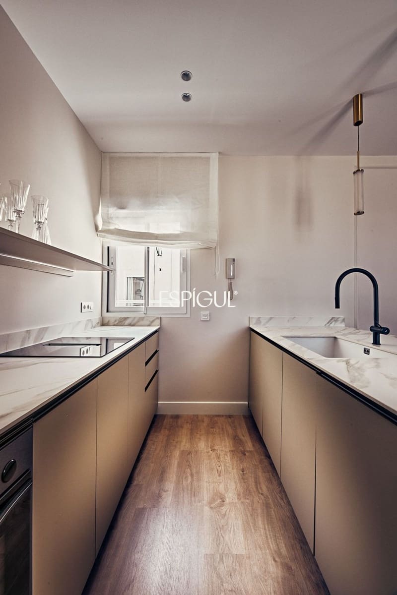3 sovrum Takvåning till salu i Madrid stad - 1 899 000 € (Ref: 10016195)