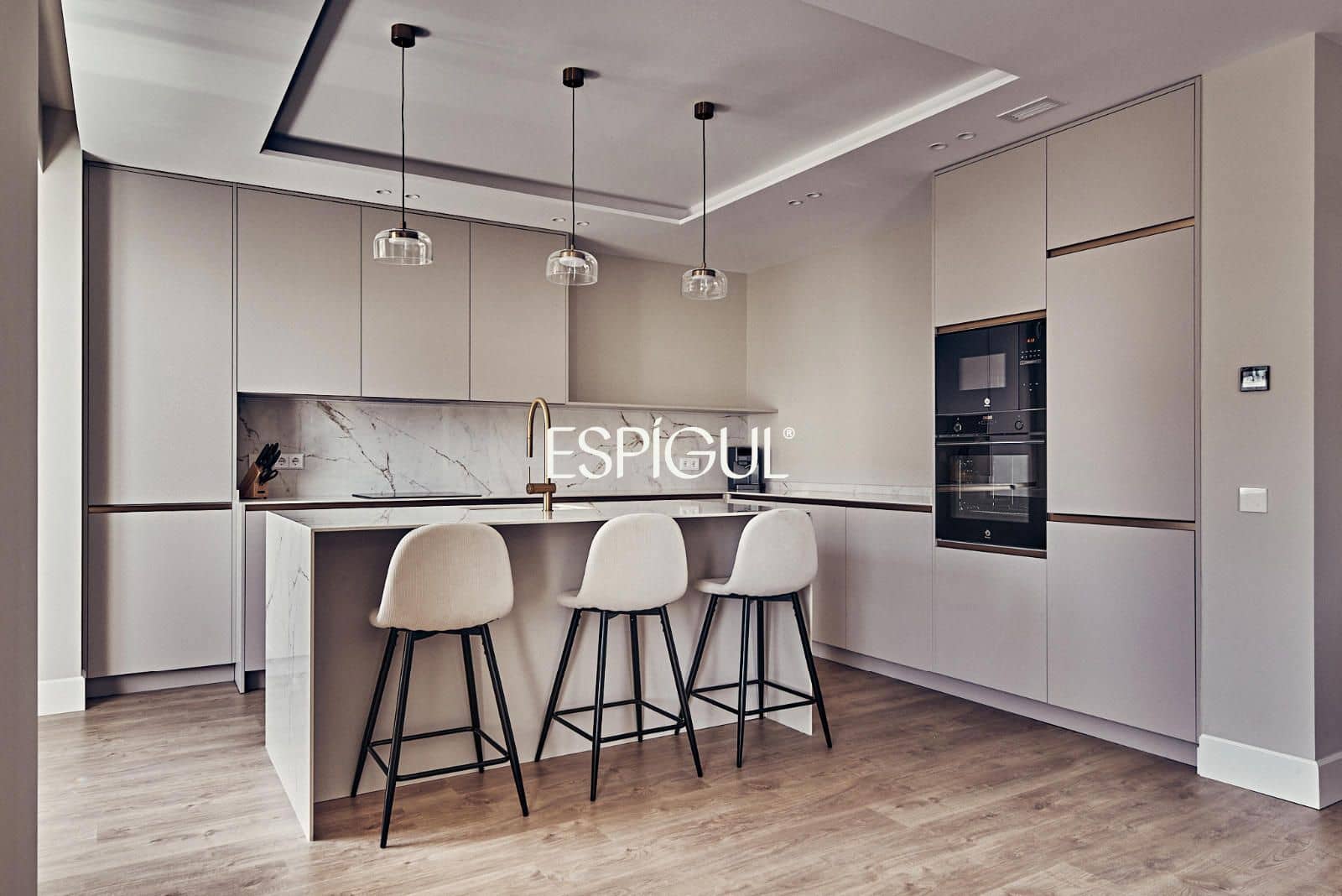 4 quarto Apartamento para venda em Madrid cidade - 2 359 000 € (Ref: 10016199)