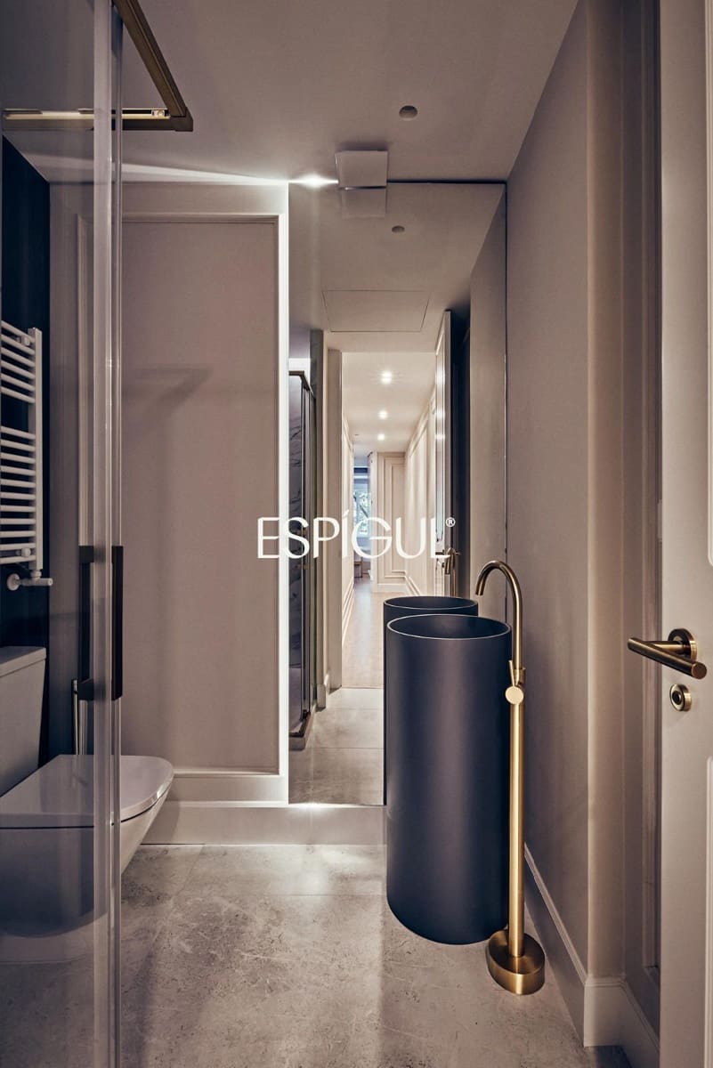 5 bedroom Flat for sale in Madrid city with garage - € 3,959,000 (Ref: 10016201)