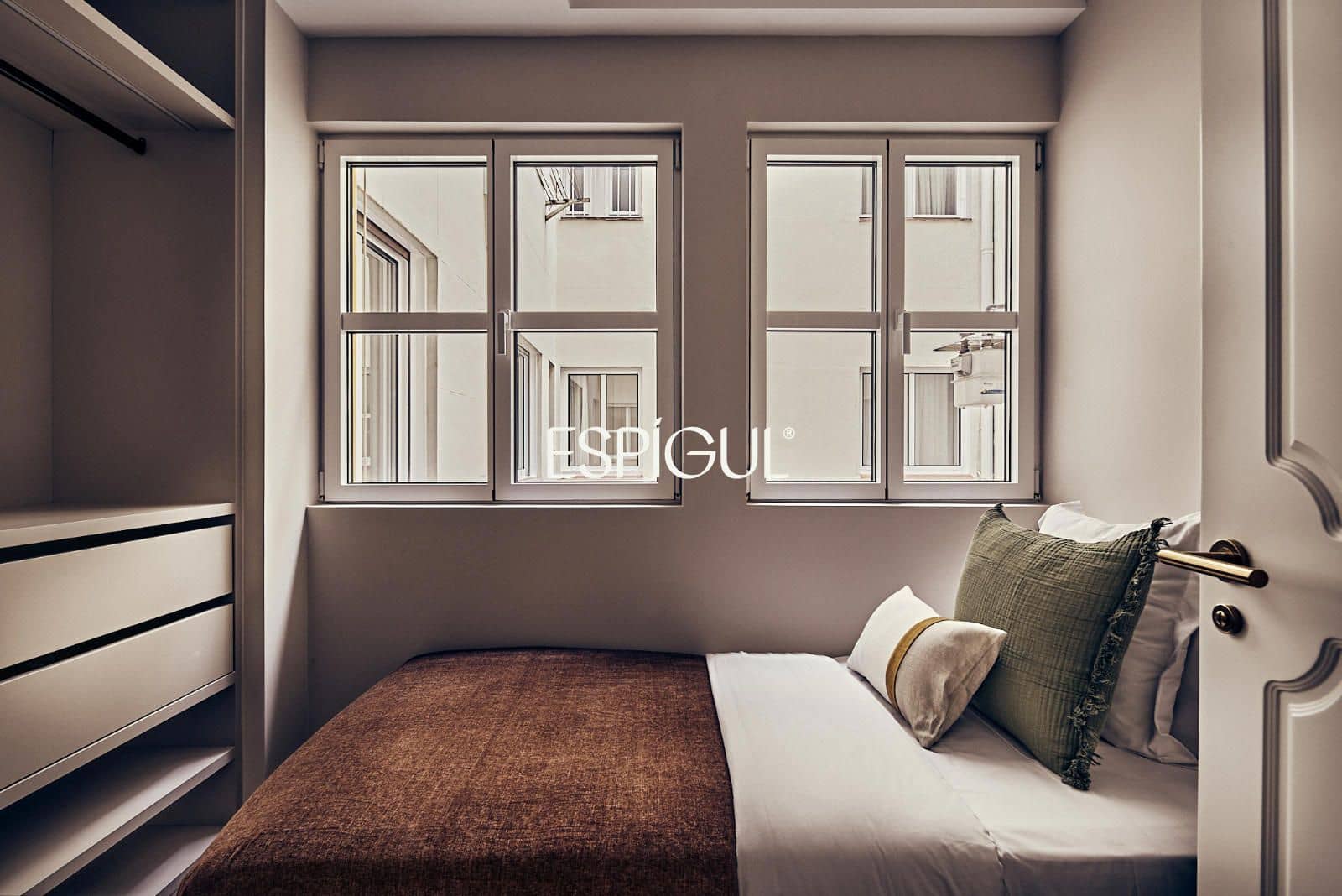 5 bedroom Flat for sale in Madrid city with garage - € 3,959,000 (Ref: 10016201)