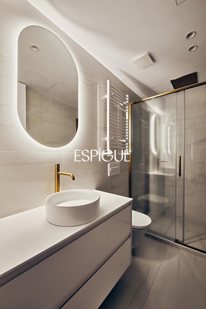 4 bedroom Flat for sale in Madrid city with garage - € 4,900,000 (Ref: 10016202)
