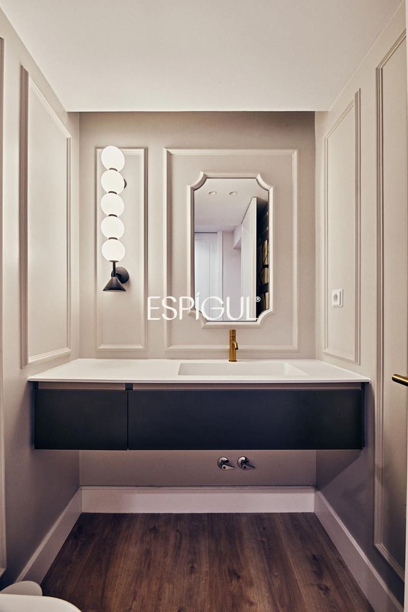 4 bedroom Flat for sale in Madrid city with garage - € 4,900,000 (Ref: 10016202)