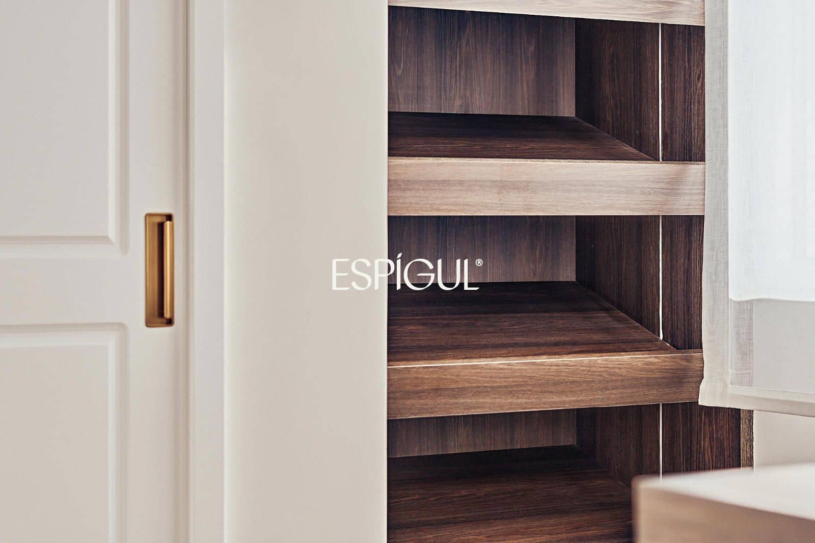4 bedroom Flat for sale in Madrid city with garage - € 4,900,000 (Ref: 10016202)