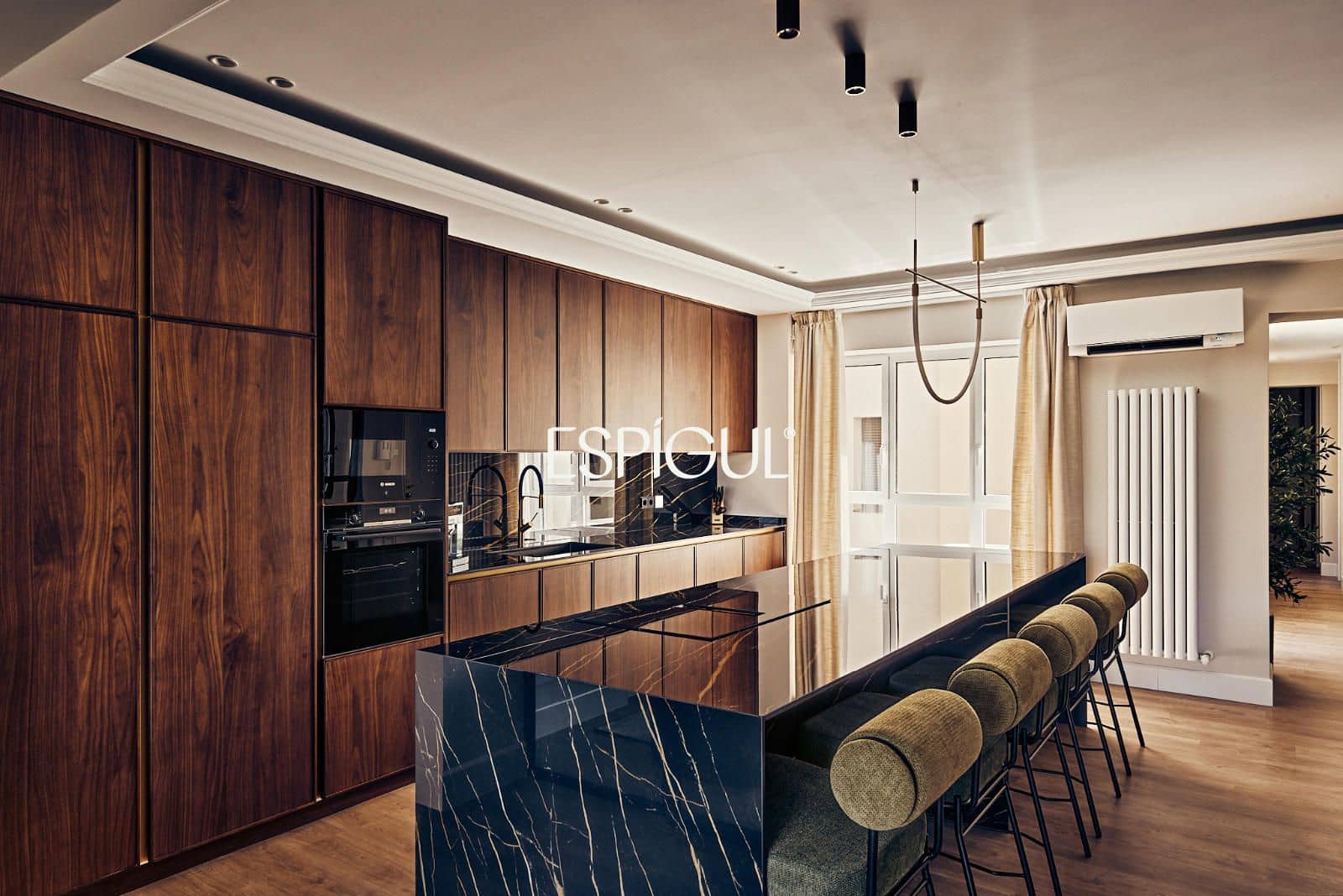 4 bedroom Flat for sale in Madrid city with garage - € 4,900,000 (Ref: 10016202)