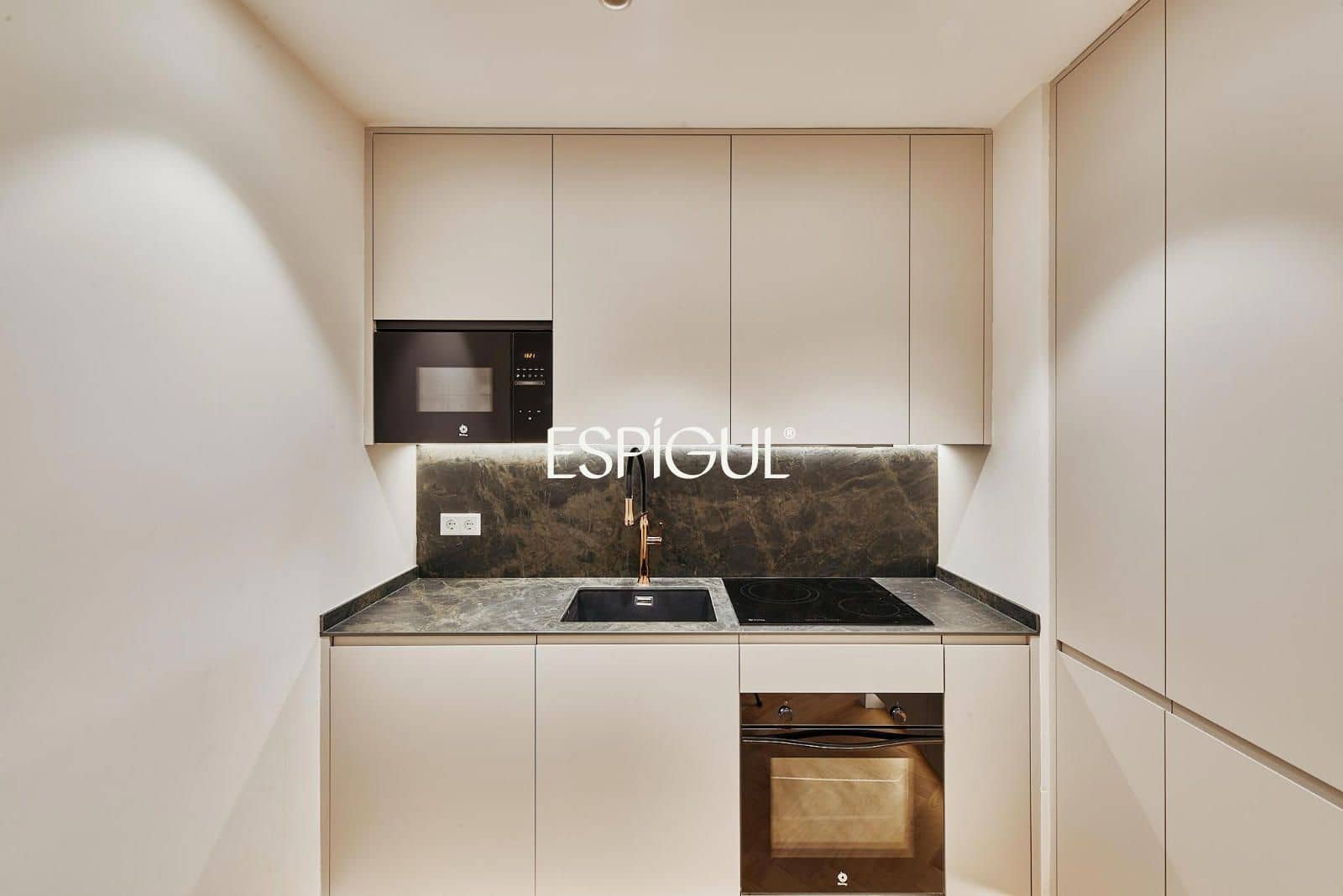 5 Zimmer Wohnung zu verkaufen in Madrid Stadt mit Garage - 5.709.000 € (Ref: 10016204)