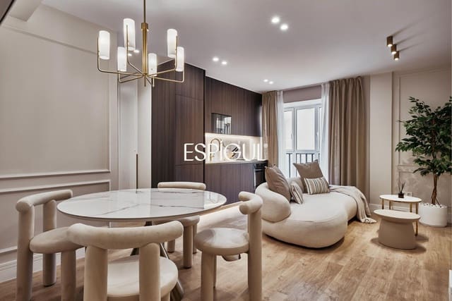 Piso de 2 habitaciones en Justicia, Madrid ciudad en venta - 1.049.000 € (Ref: 10016205)