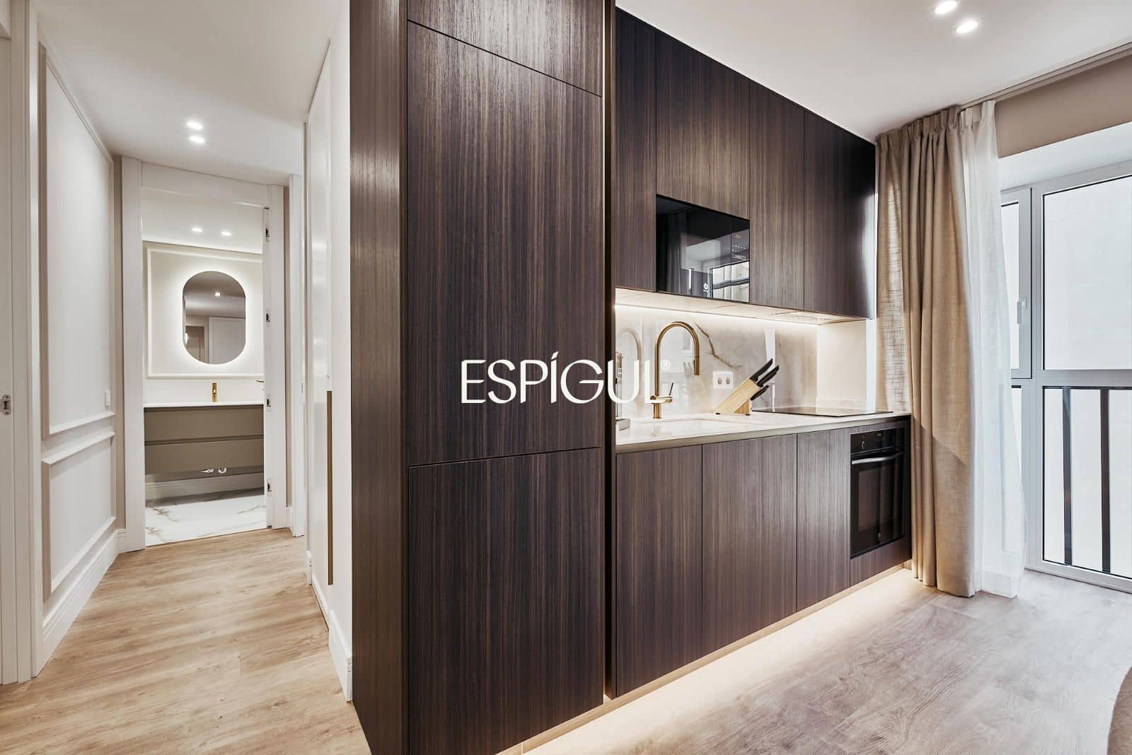 2 bedroom Flat for sale in Madrid city - € 1,049,000 (Ref: 10016205)