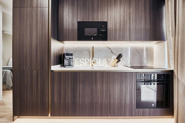 Piso de 2 habitaciones en Justicia, Madrid ciudad en venta - 1.049.000 € (Ref: 10016205)