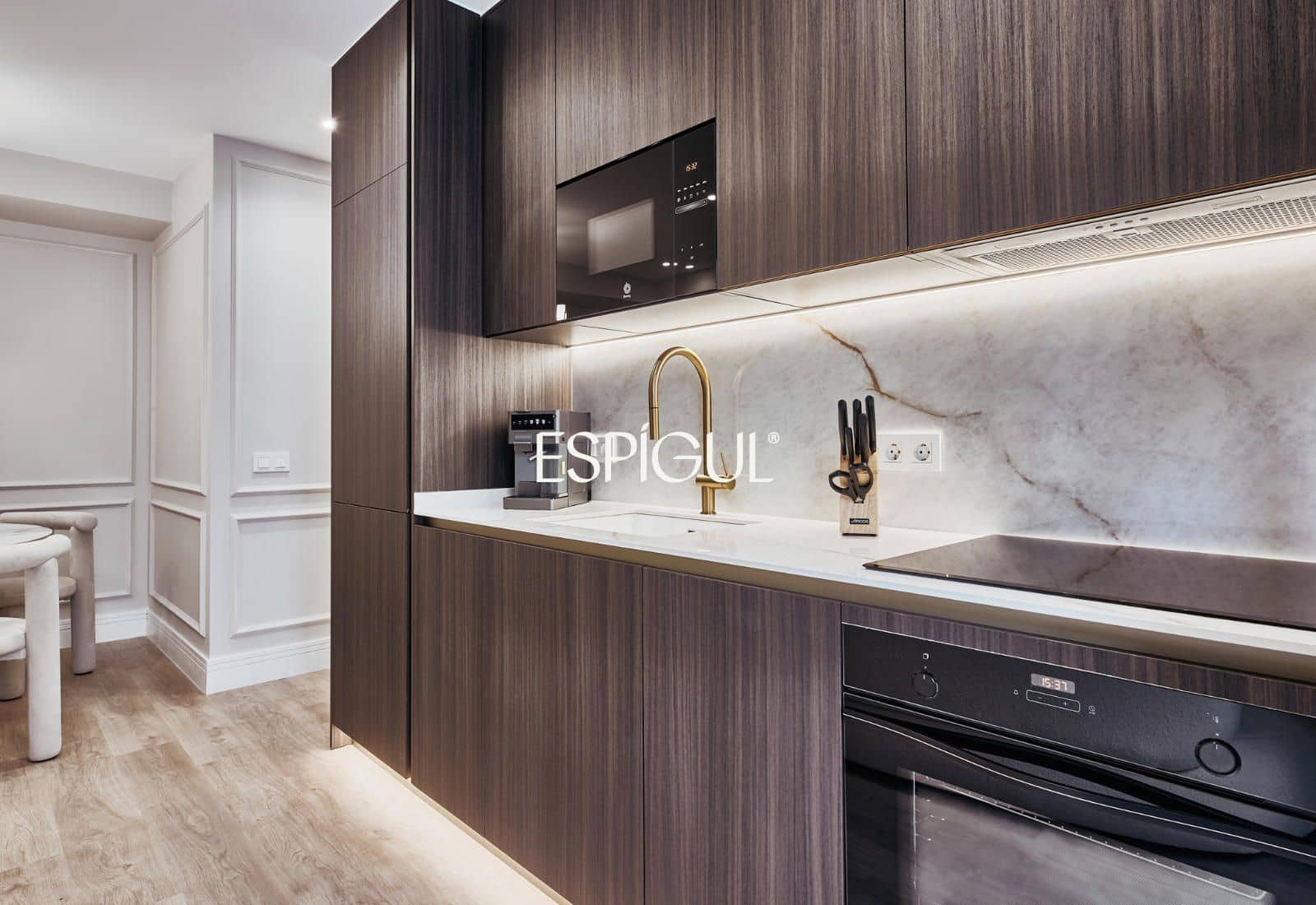 2 bedroom Flat for sale in Madrid city - € 1,049,000 (Ref: 10016205)
