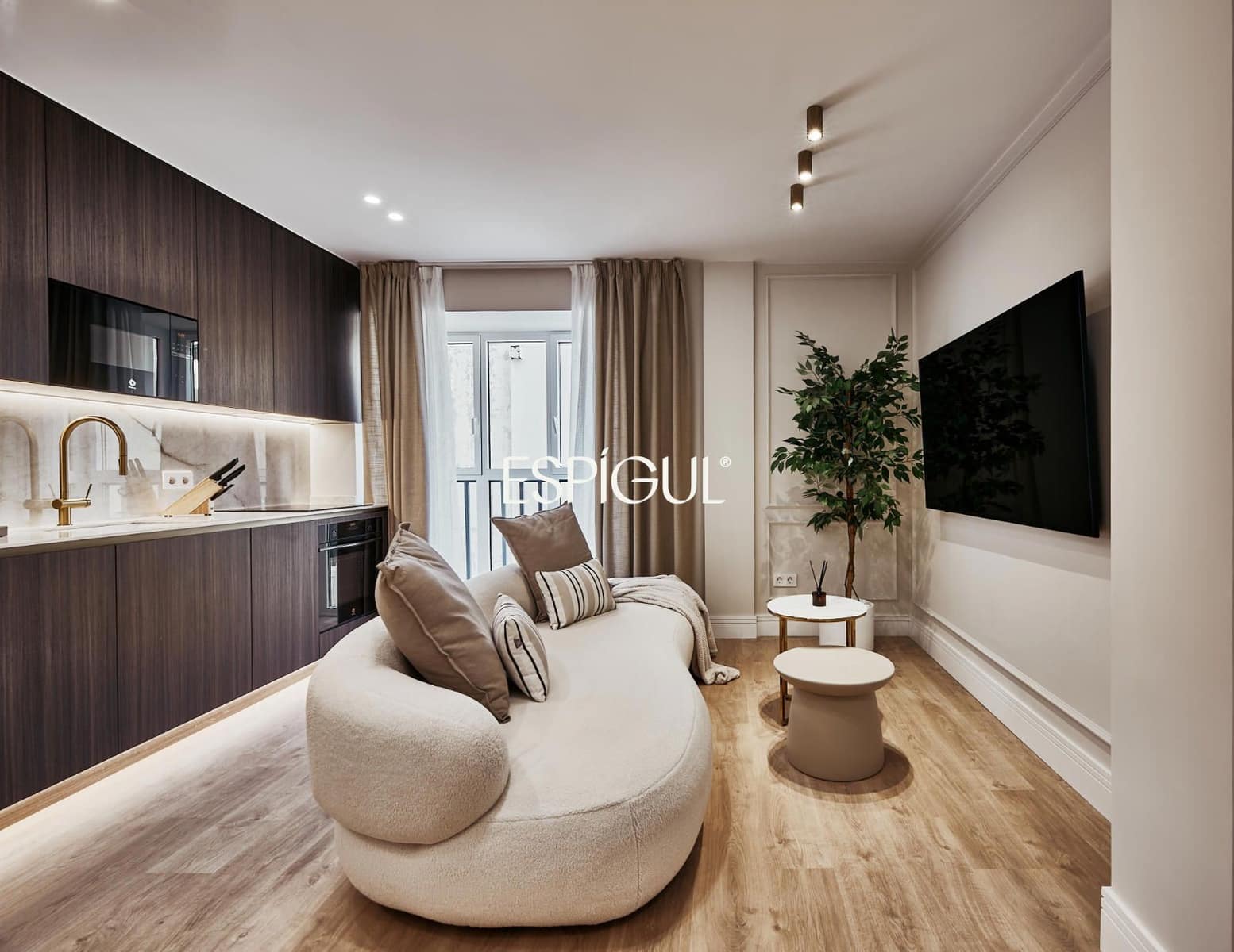 2 bedroom Flat for sale in Madrid city - € 1,049,000 (Ref: 10016205)