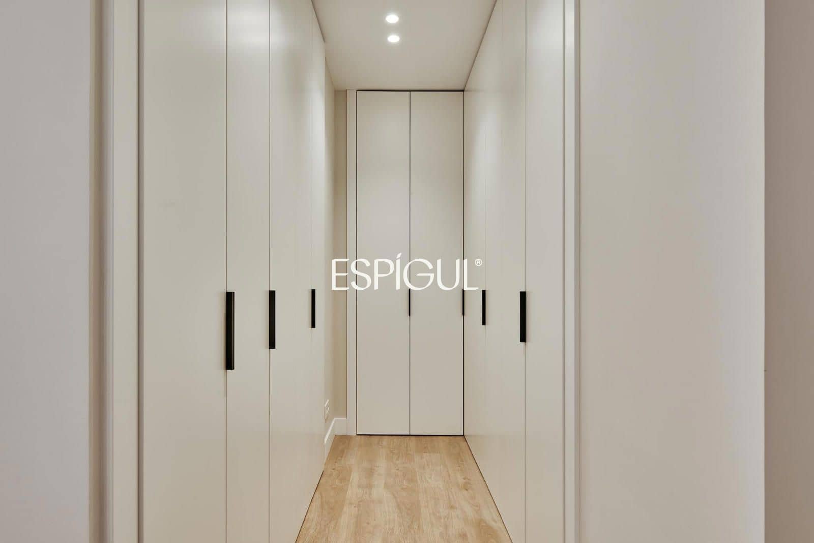 3 bedroom Flat for sale in Madrid city - € 1,899,000 (Ref: 10016206)