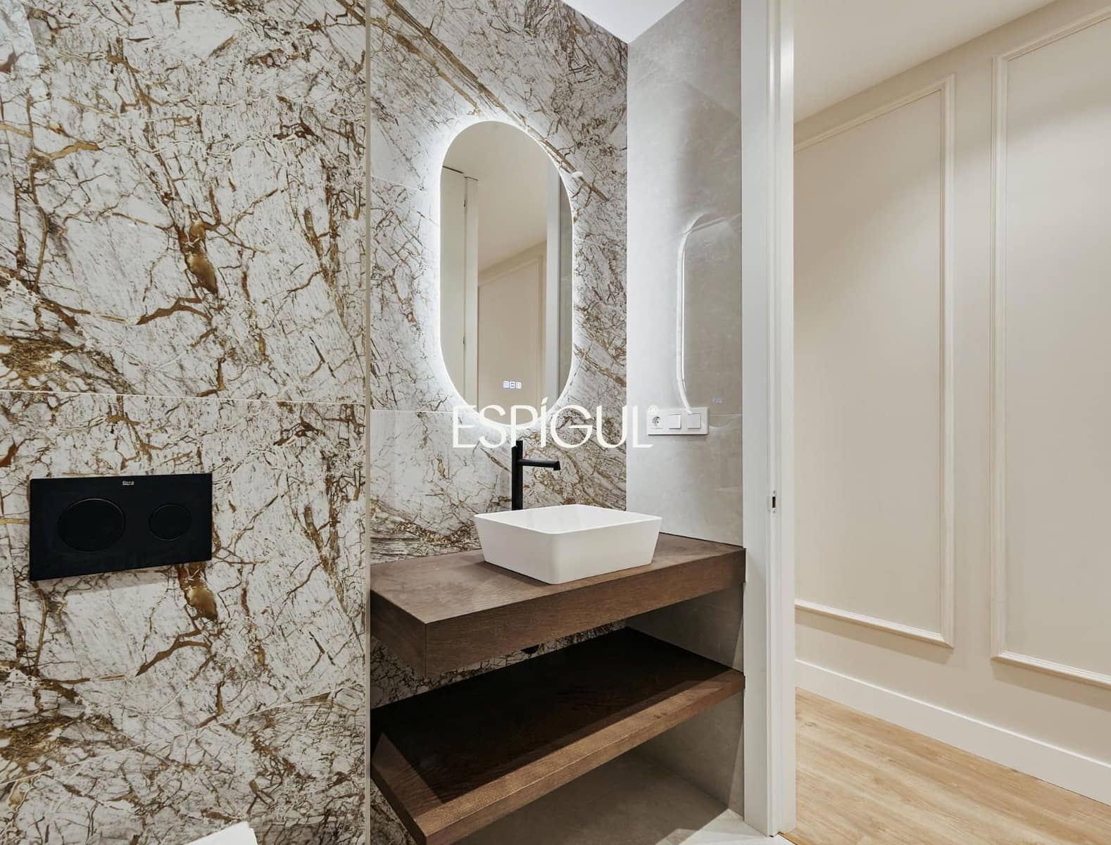 3 bedroom Flat for sale in Madrid city - € 1,899,000 (Ref: 10016206)