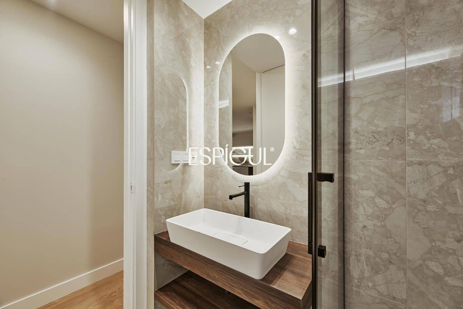 3 bedroom Flat for sale in Madrid city with garage - € 2,149,000 (Ref: 10016207)