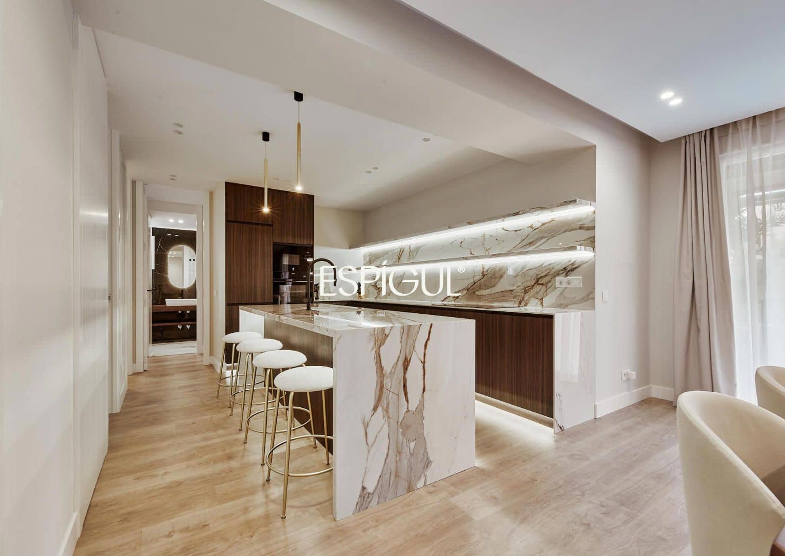 3 bedroom Flat for sale in Madrid city with garage - € 2,149,000 (Ref: 10016207)