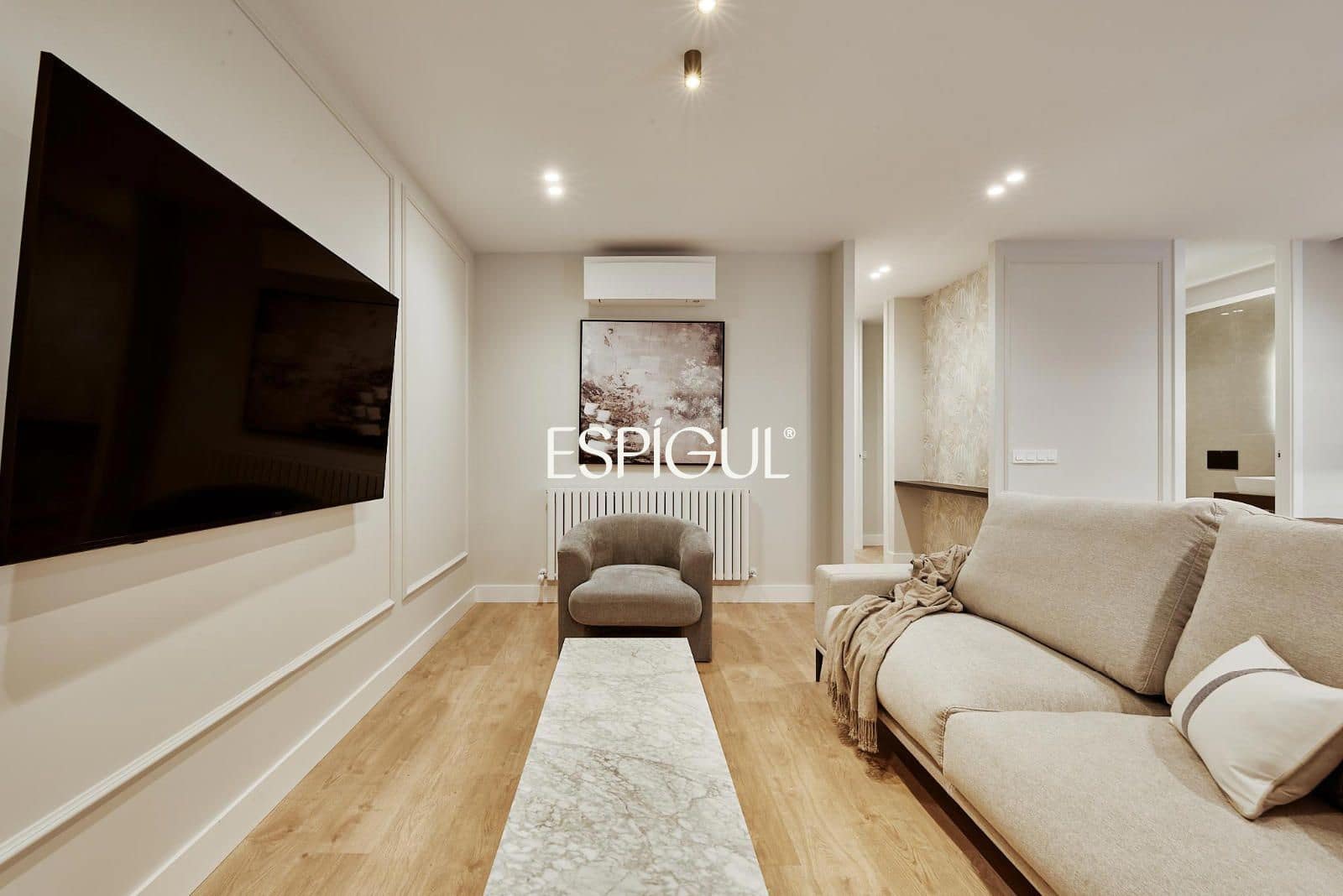 3 bedroom Flat for sale in Madrid city with garage - € 2,149,000 (Ref: 10016207)