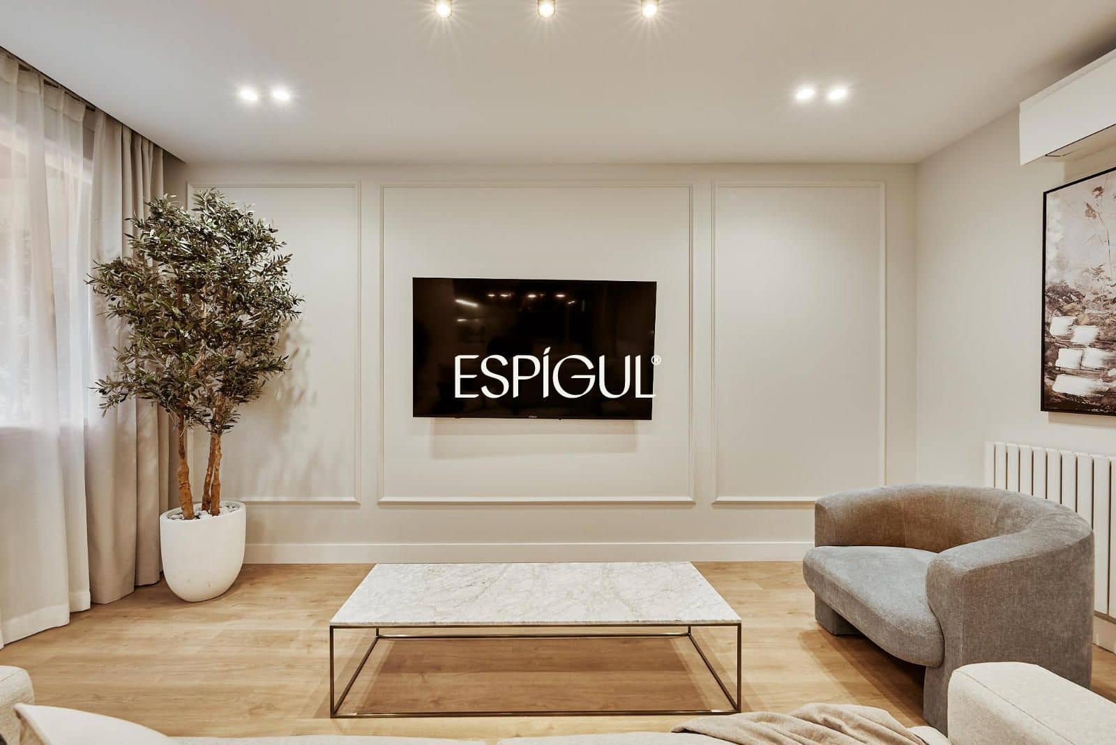 3 bedroom Flat for sale in Madrid city with garage - € 2,149,000 (Ref: 10016207)