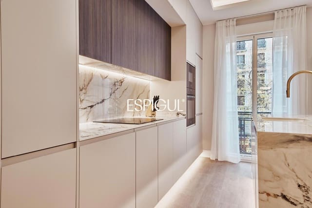 3 bedroom Flat for sale in Goya, Madrid city with garage - € 1,879,000 (Ref: 10016208)