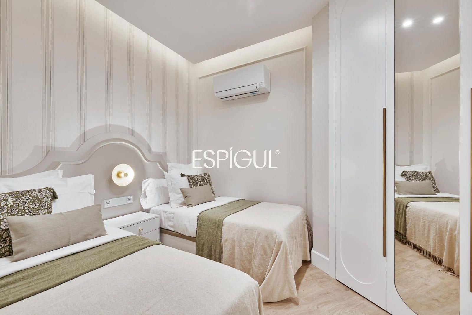 3 soveværelse Lejlighed til salg i Madrid by med garage - € 1.879.000 (Ref: 10016208)