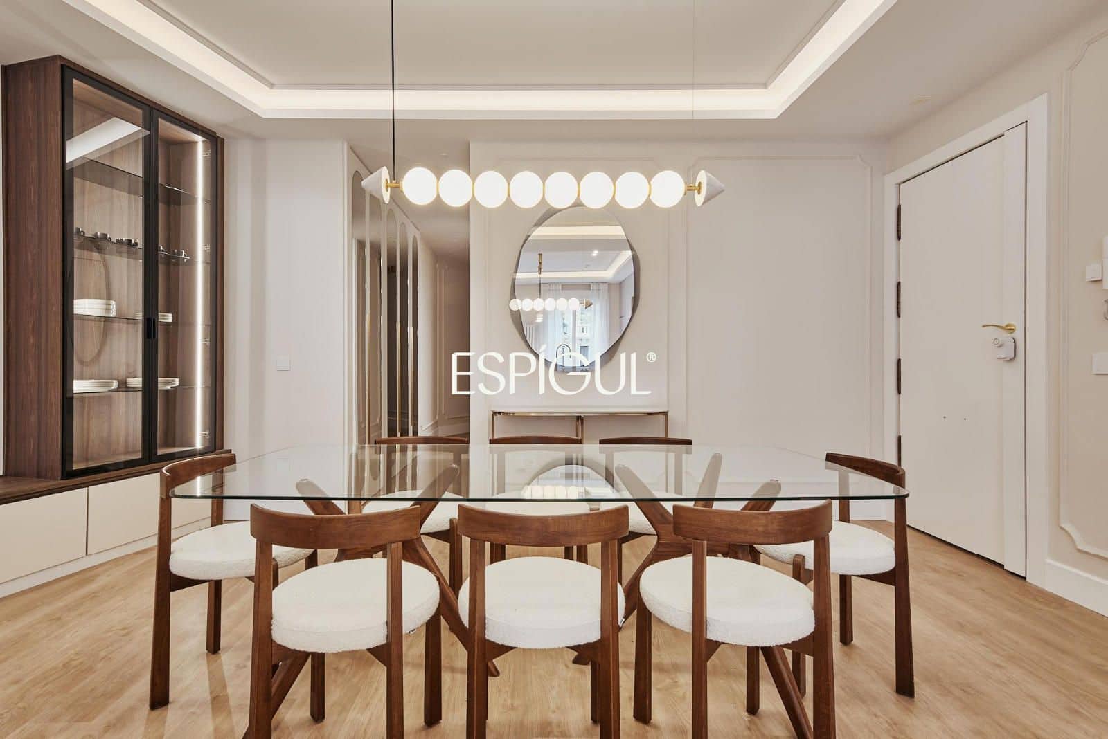 3 soveværelse Lejlighed til salg i Madrid by med garage - € 1.879.000 (Ref: 10016208)
