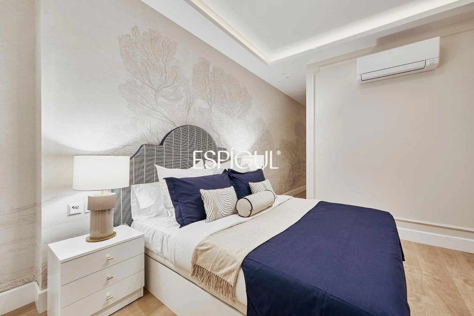 3 soveværelse Lejlighed til salg i Madrid by med garage - € 1.879.000 (Ref: 10016208)