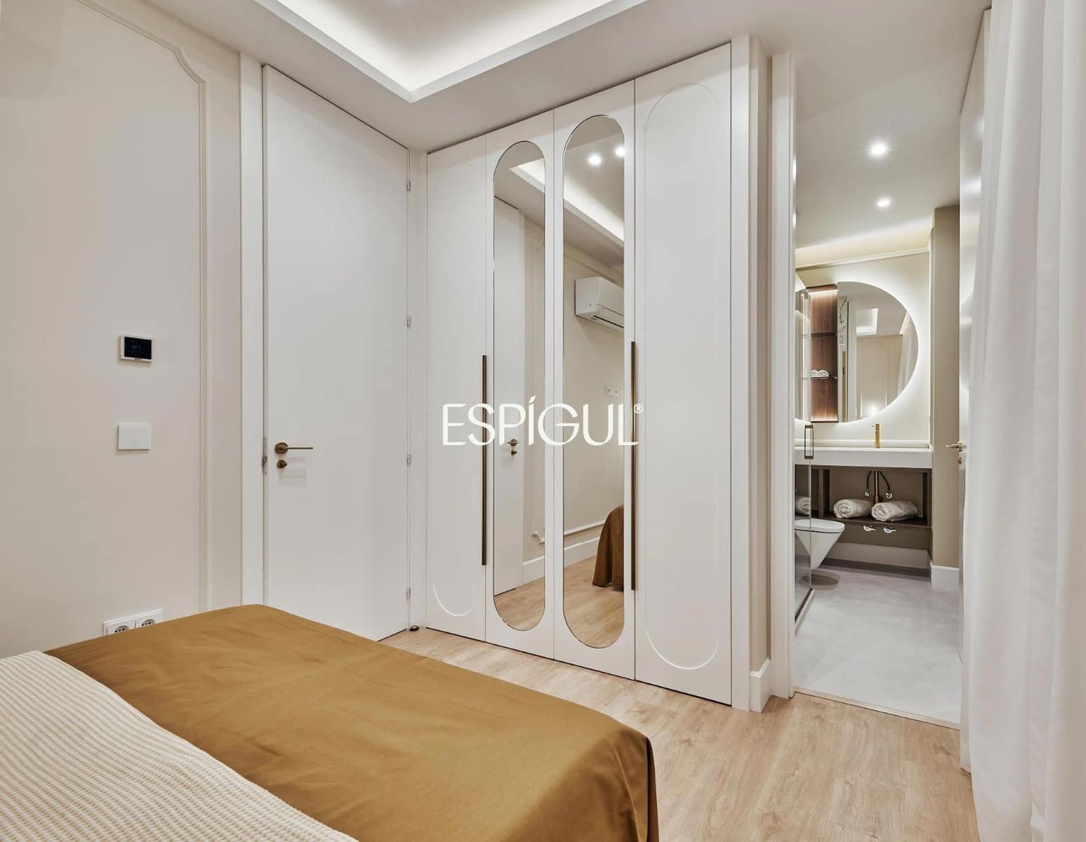 3 soveværelse Lejlighed til salg i Madrid by med garage - € 1.879.000 (Ref: 10016208)