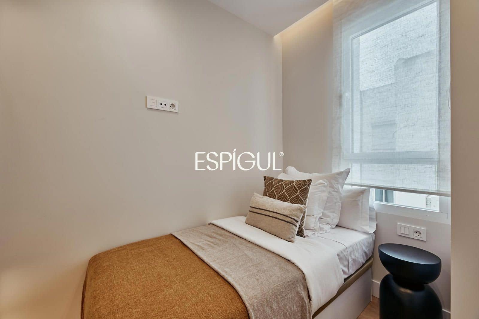 Piso de 2 habitaciones en Madrid ciudad en venta - 729.000 € (Ref: 10016211)
