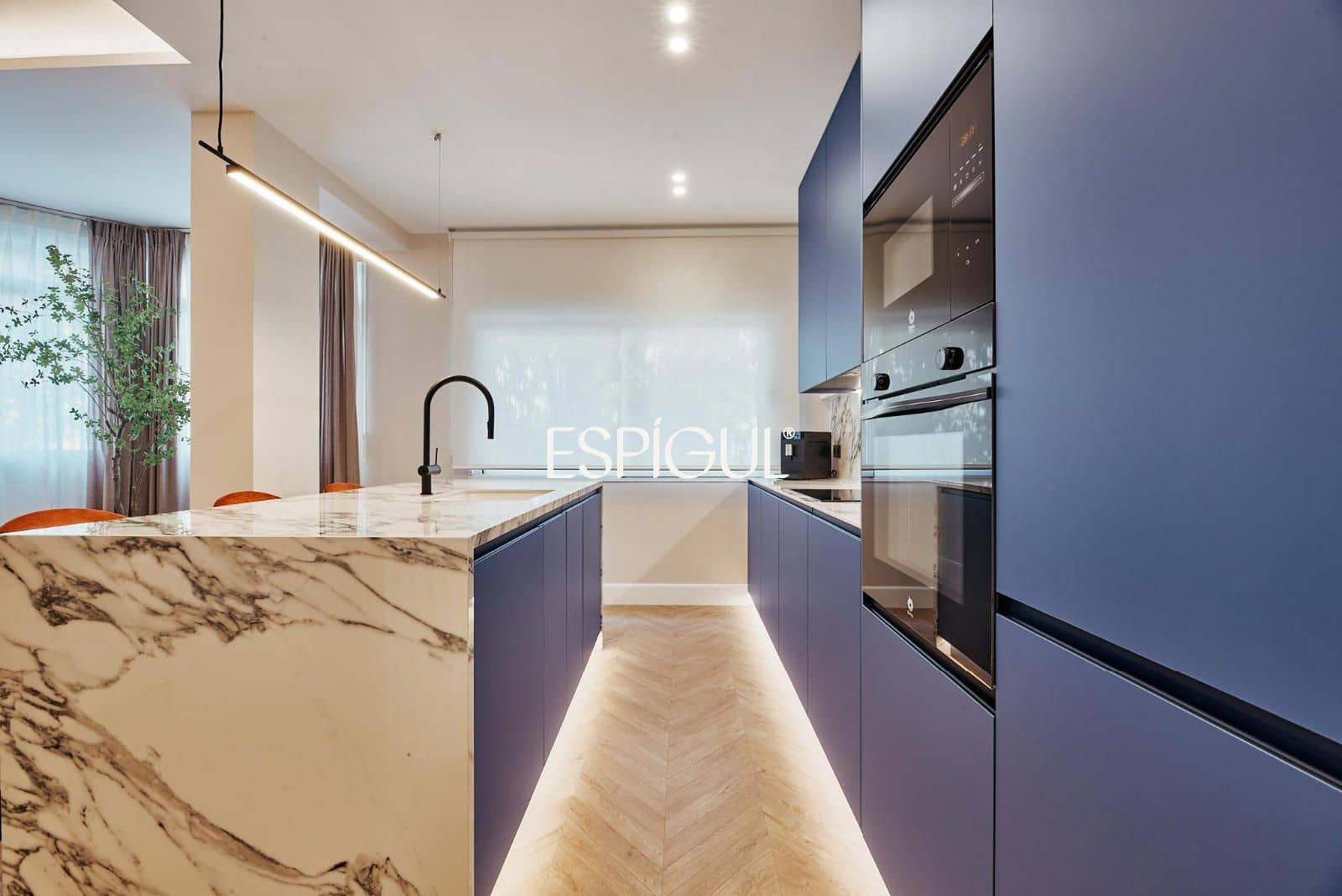 3 quarto Apartamento para venda em Madrid cidade com garagem - 1 809 000 € (Ref: 10016214)