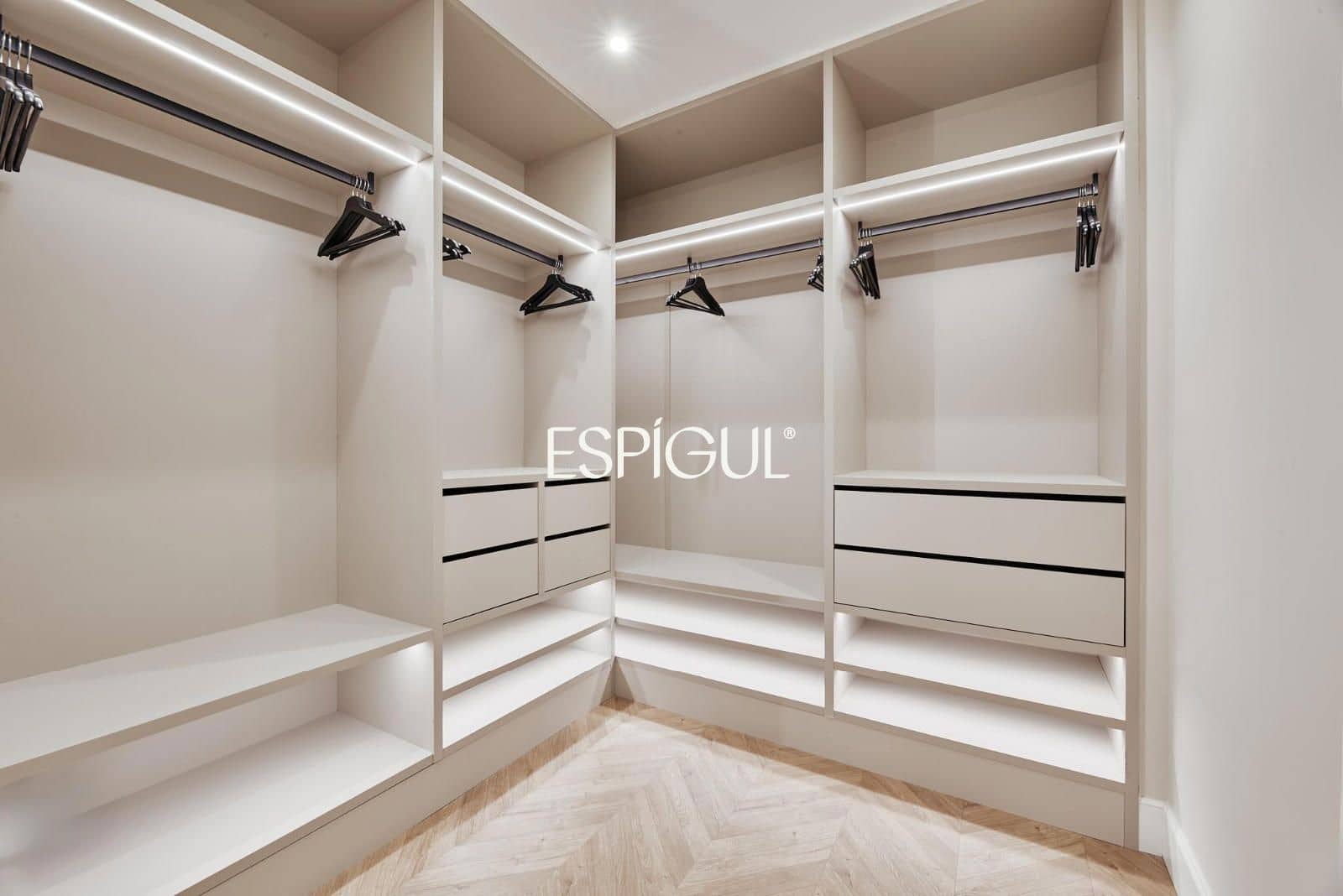 3 quarto Apartamento para venda em Madrid cidade com garagem - 1 809 000 € (Ref: 10016214)