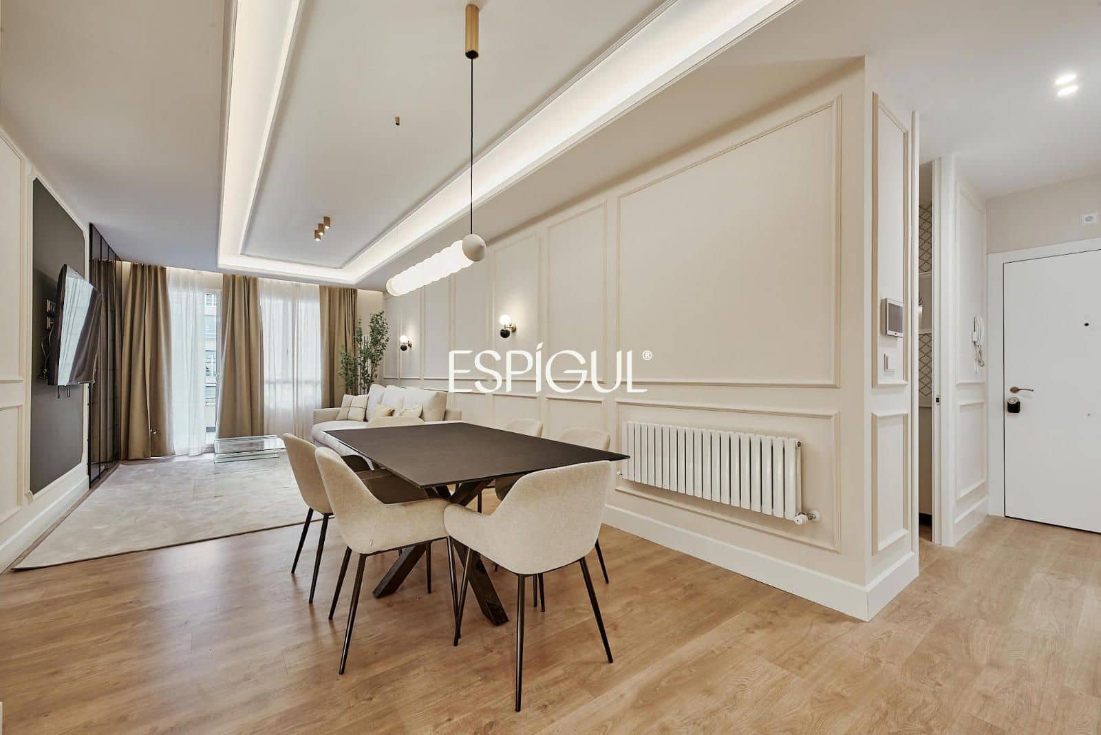 3 bedroom Flat for sale in Madrid city with garage - € 2,139,000 (Ref: 10016219)