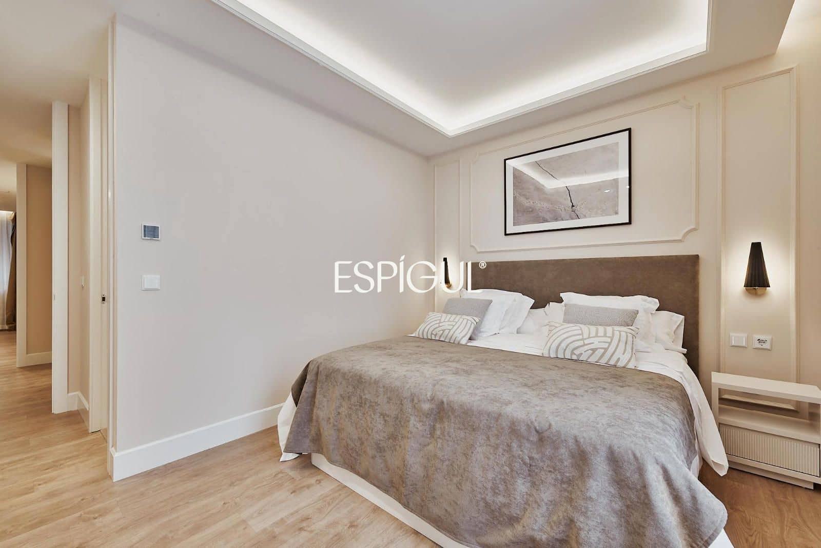 3 bedroom Flat for sale in Madrid city with garage - € 2,139,000 (Ref: 10016219)