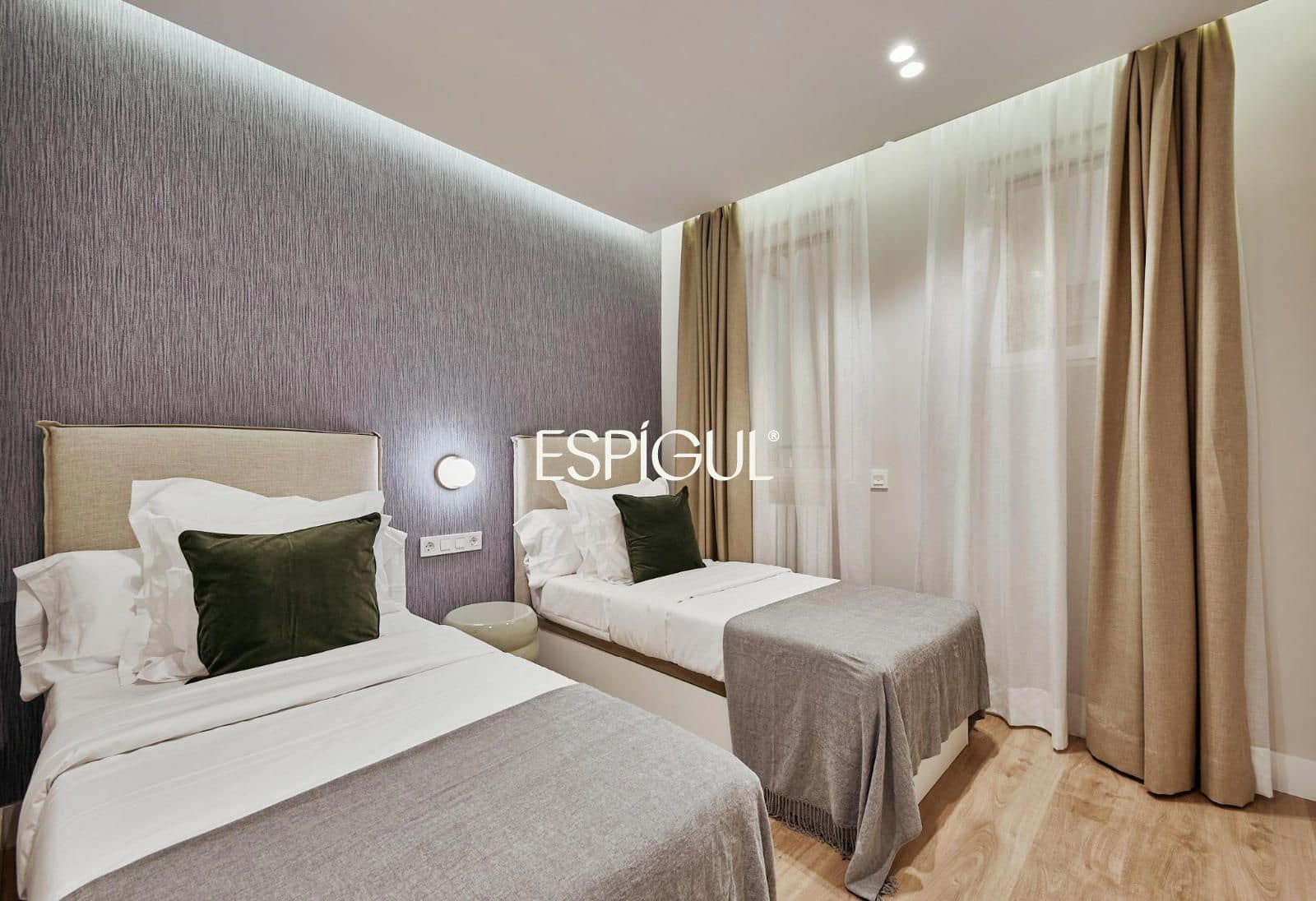 3 bedroom Flat for sale in Madrid city - € 1,449,000 (Ref: 10016222)