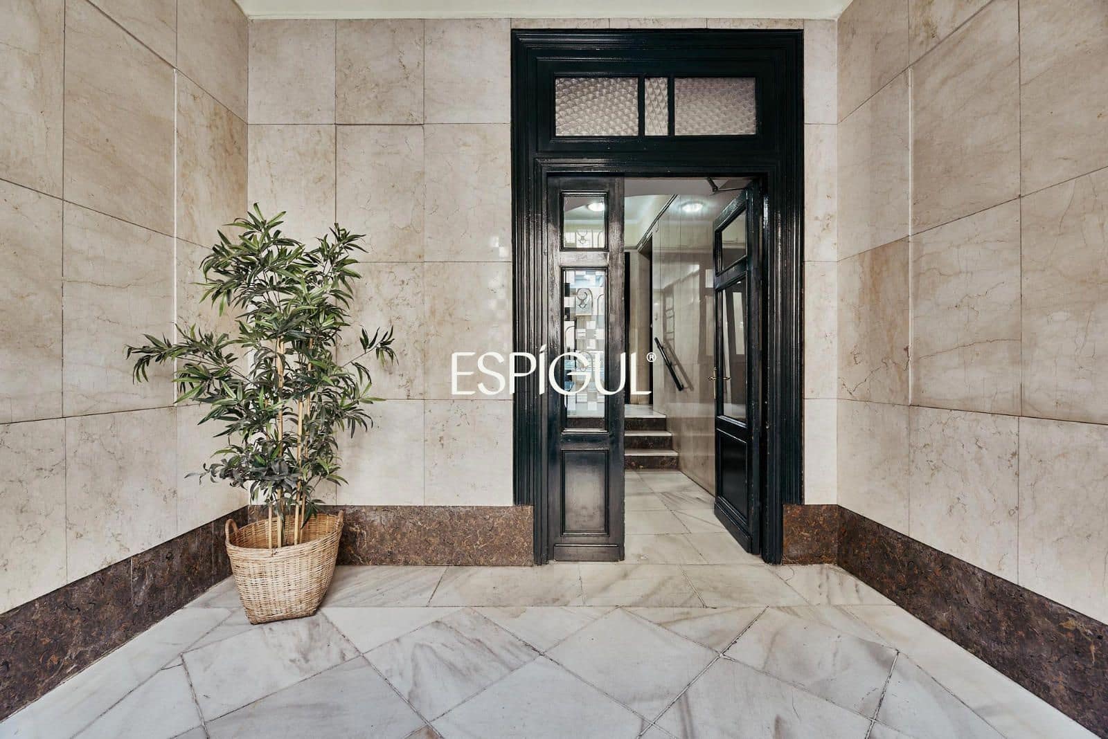 3 bedroom Flat for sale in Madrid city - € 1,449,000 (Ref: 10016222)
