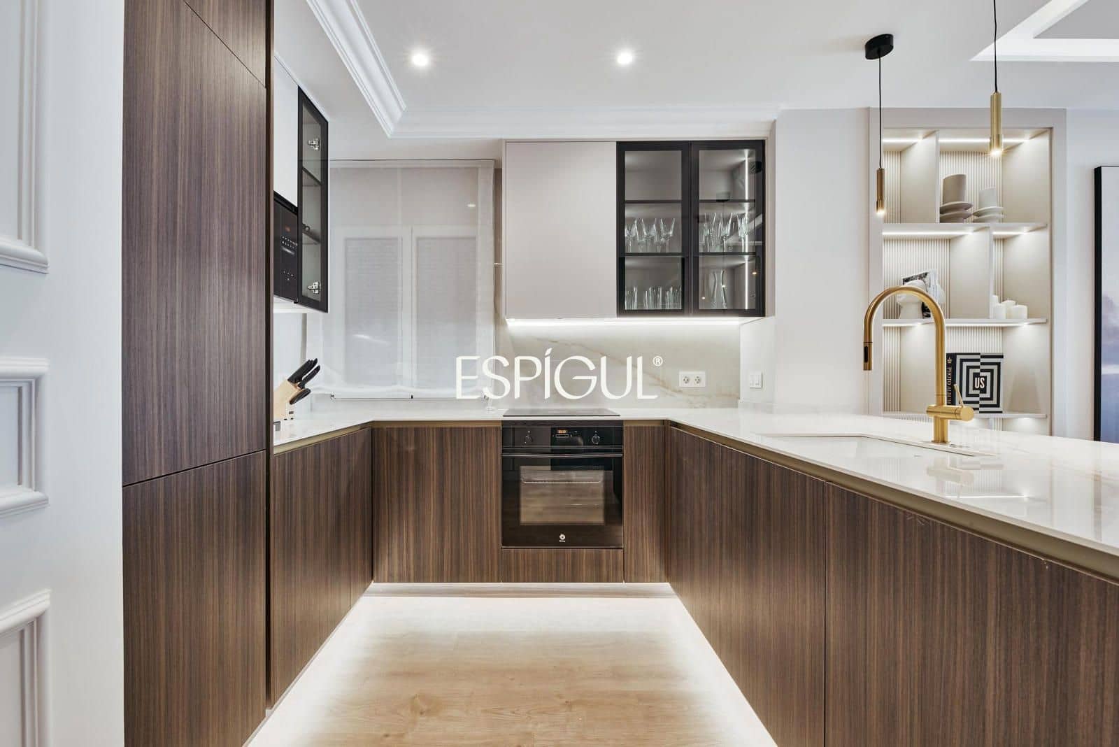 3 sovrum Lägenhet till salu i Madrid stad - 1 779 000 € (Ref: 10016224)