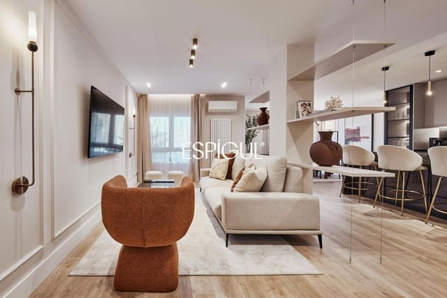 3 bedroom Flat for sale in Castellana, Madrid city with garage - € 2,919,000 (Ref: 10016226)