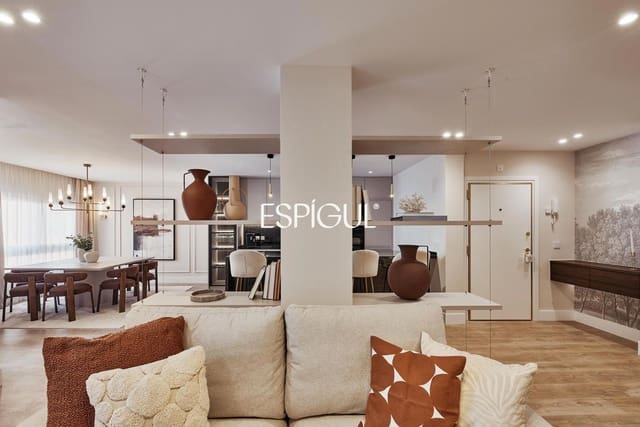 3 bedroom Flat for sale in Castellana, Madrid city with garage - € 2,919,000 (Ref: 10016226)
