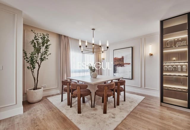 3 bedroom Flat for sale in Castellana, Madrid city with garage - € 2,919,000 (Ref: 10016226)