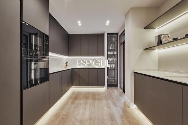 3 Zimmer Wohnung zu verkaufen in Castellana, Madrid Stadt - 2.049.000 € (Ref: 10016228)